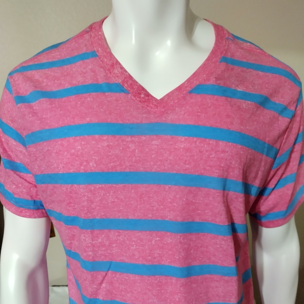 Tee shirt